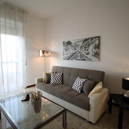 Апартаменты House Navigli Милан Экстерьер фото