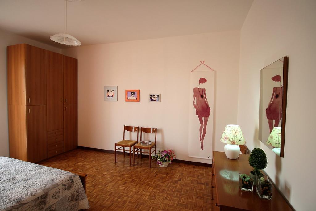 Апартаменты House Navigli Милан Экстерьер фото